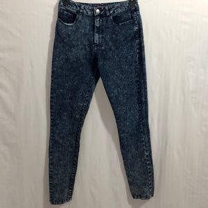 Dollhouse High Waist Jeans